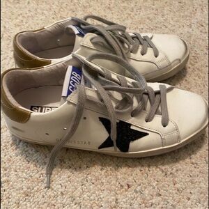 Golden Goose Superstars
